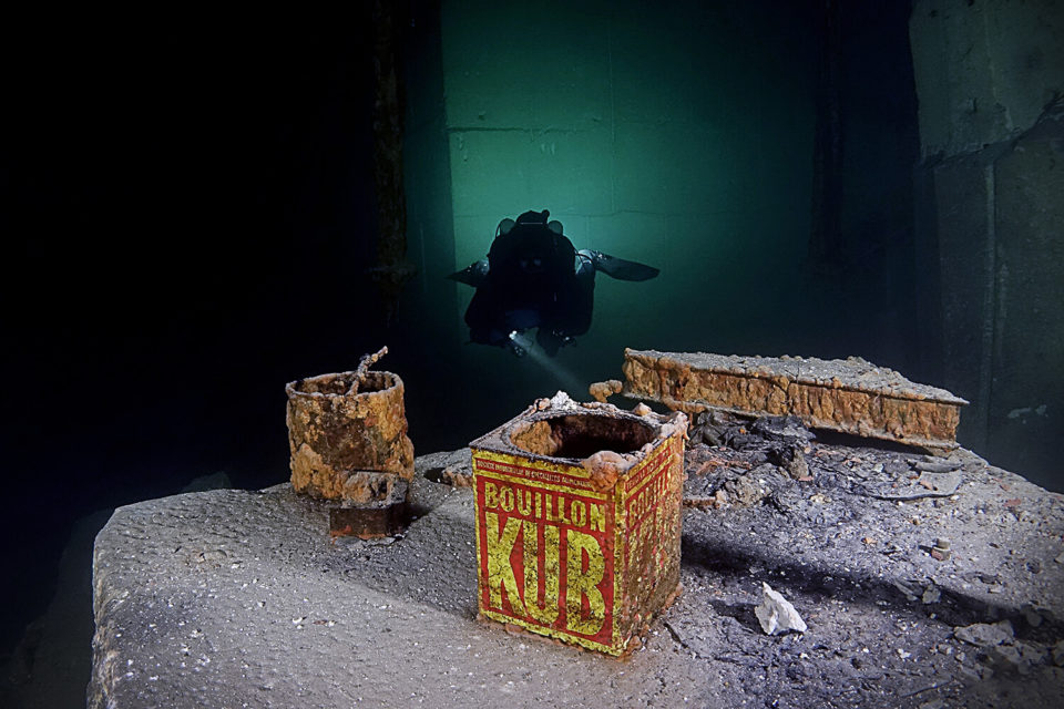 SAINT MEME LES CARRIERES Bouillon KUB